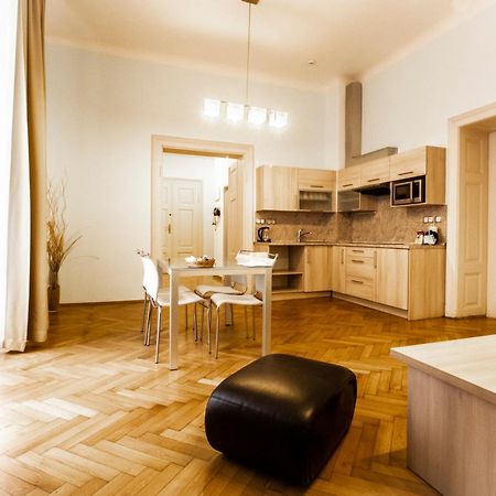 Residence U Cerne Veze Ceske Budejovice Phòng bức ảnh